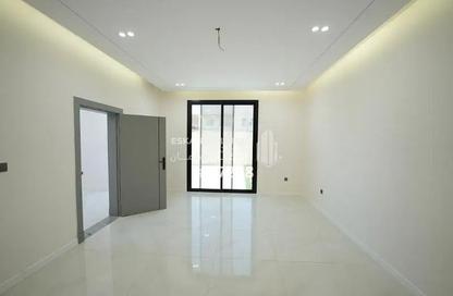 Apartment - 5 Bedrooms - 5 Bathrooms for sale in Az Zahra - Jeddah - Makkah Al Mukarramah