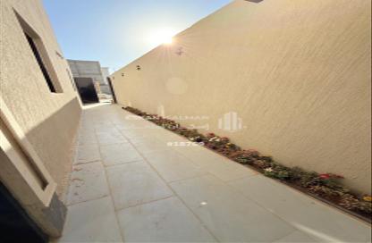 Villa - 7 Bedrooms - 5 Bathrooms for sale in Al Nadwah - Riyadh - Ar Riyadh