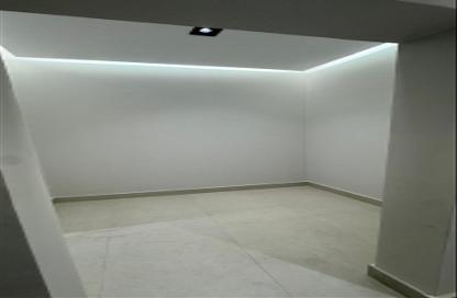 Apartment - 5 Bedrooms - 4 Bathrooms for rent in An Nuzhah - Jeddah - Makkah Al Mukarramah