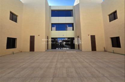 Apartment - 5 Bedrooms - 3 Bathrooms for sale in Al Maizialah - Riyadh - Ar Riyadh Apartment - 5 Bedrooms - 3 Bathrooms for sale in Al Maizialah - Riyadh - Ar Riyadh