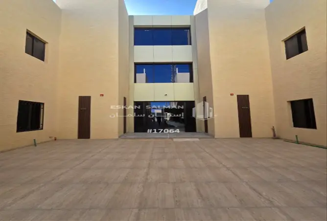 51860317 - صورة العقار 3