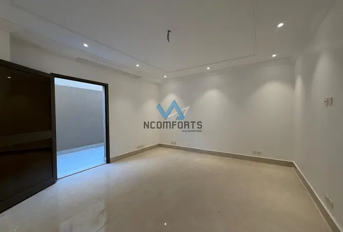 51688870 - Property Image 2