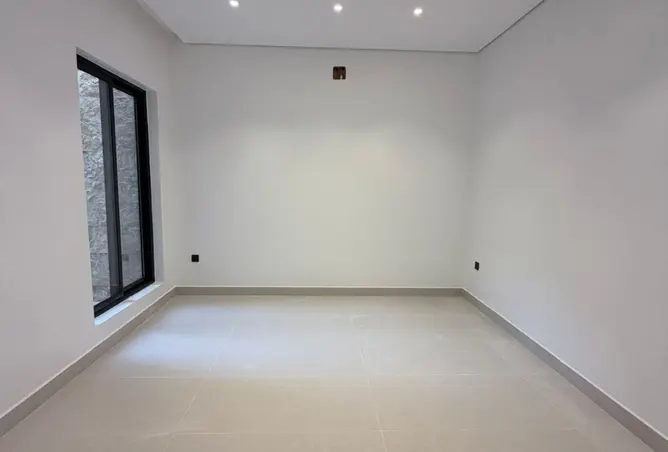 52086235 - Property Image 3