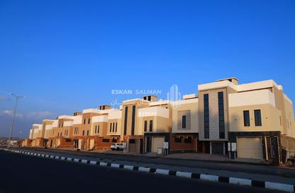 شقة - 4 غرف نوم - 3 حمامات للبيع في الغدير - أبها - عسير