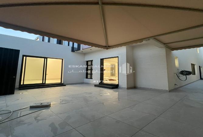 51860589 - صورة العقار 2