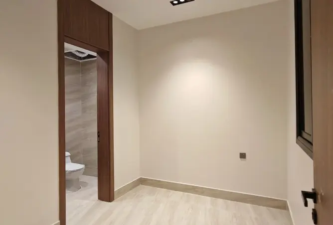 52158377 - Property Image 2