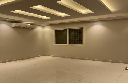 Villa - 6 Bedrooms - 4 Bathrooms for rent in Al Yasmin - Riyadh - Ar Riyadh
