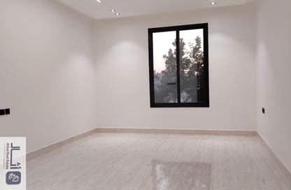 Apartment - 4 - 4 for sale in Al Munisiyah - Riyadh - Ar Riyadh