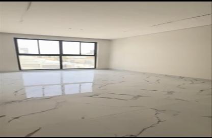 شقة - 2 غرف نوم - 2 حمامات للايجار في القيروان - الرياض - الرياض