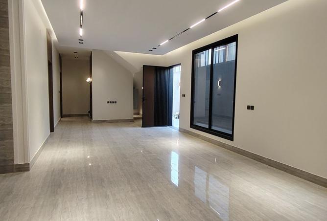 52107492 - Property Image 3