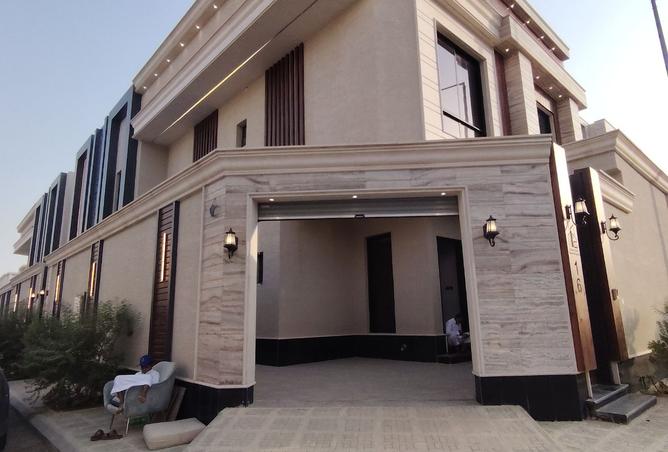 52107492 - Property Main Image