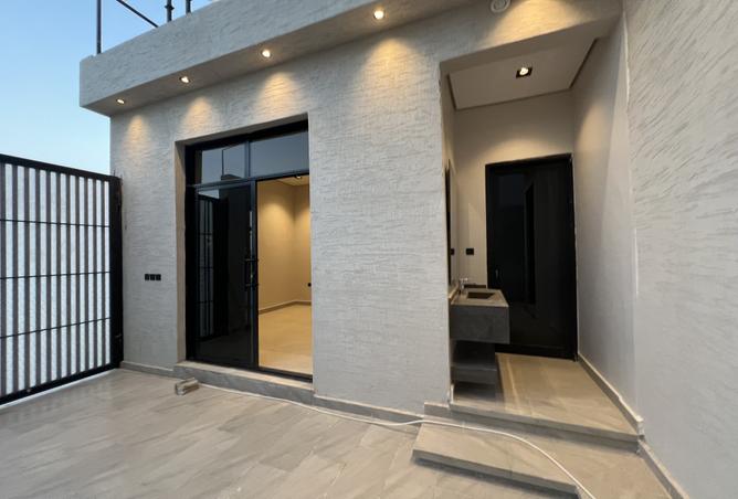 257786 - Property Image 3