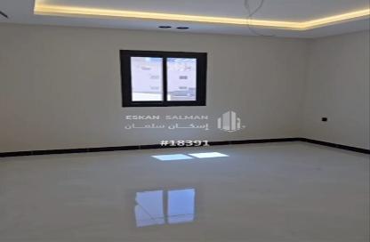 Apartment - 2 Bedrooms - 2 Bathrooms for sale in An Nuzhah - Jeddah - Makkah Al Mukarramah