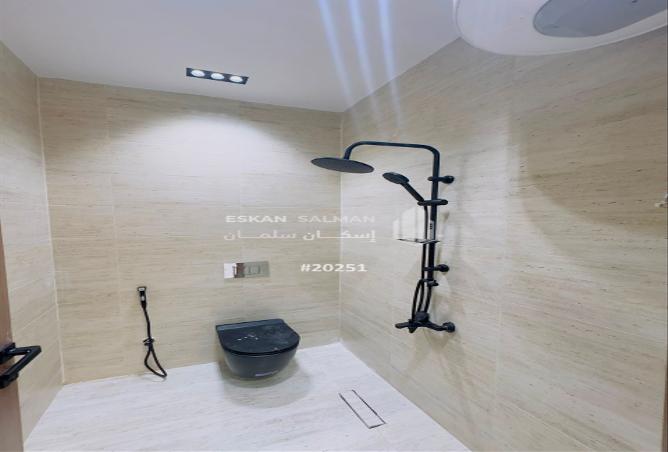 52053963 - Property Image 3