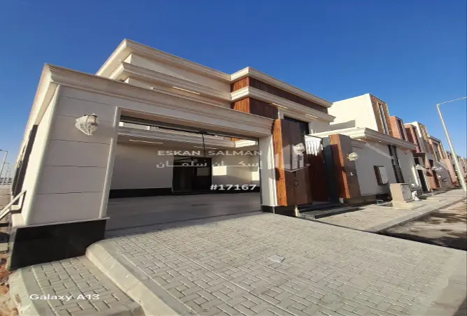 51860215 - Property Image 2