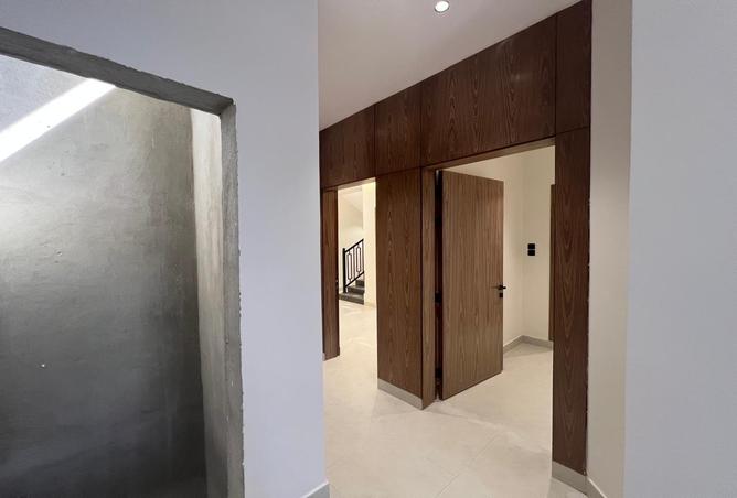 51168633 - Property Image 2