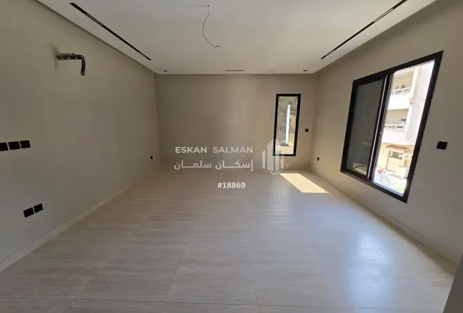 51225942 - Property Image 2