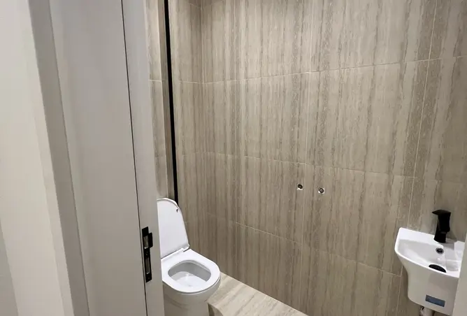 52305740 - Property Image 3