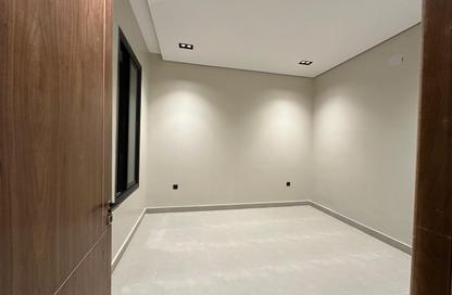 Villa - 5 - 5 for sale in Al Munisiyah - Riyadh - Ar Riyadh