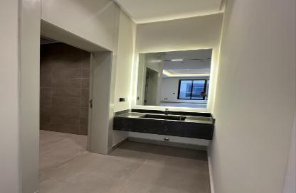 Apartment - 4 Bedrooms - 3 Bathrooms for sale in Ar Rimal - Riyadh - Ar Riyadh