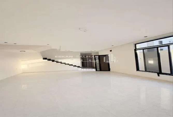 51004062 - Property Image 2