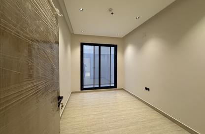 Apartment - 4 - 3 for sale in Al Munisiyah - Riyadh - Ar Riyadh