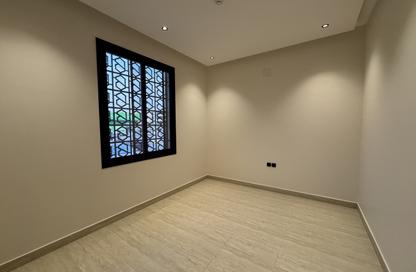 Apartment - 4 - 3 for sale in Al Munisiyah - Riyadh - Ar Riyadh