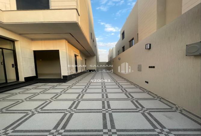 51861228 - Property Image 3