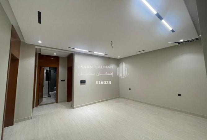 51860102 - Property Image 2