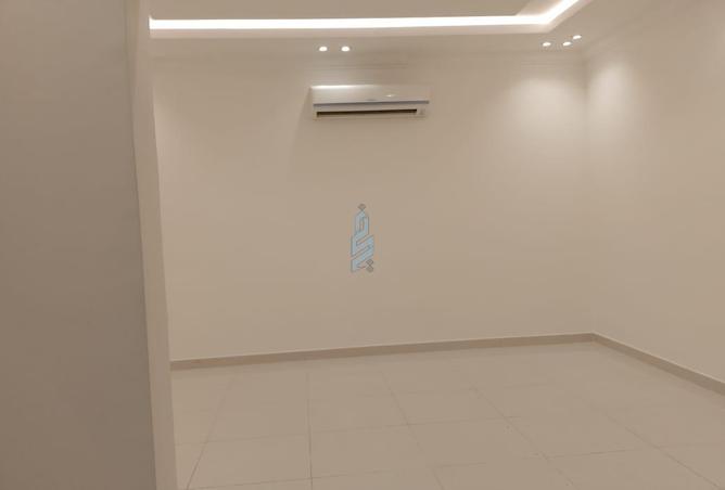 52019353 - Property Image 3