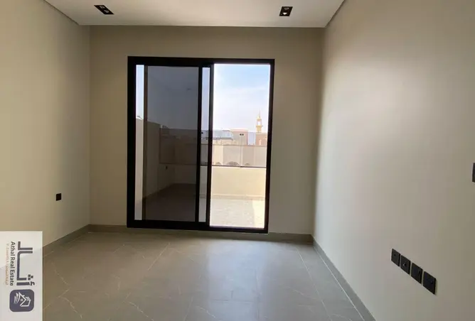 52305622 - Property Image 3