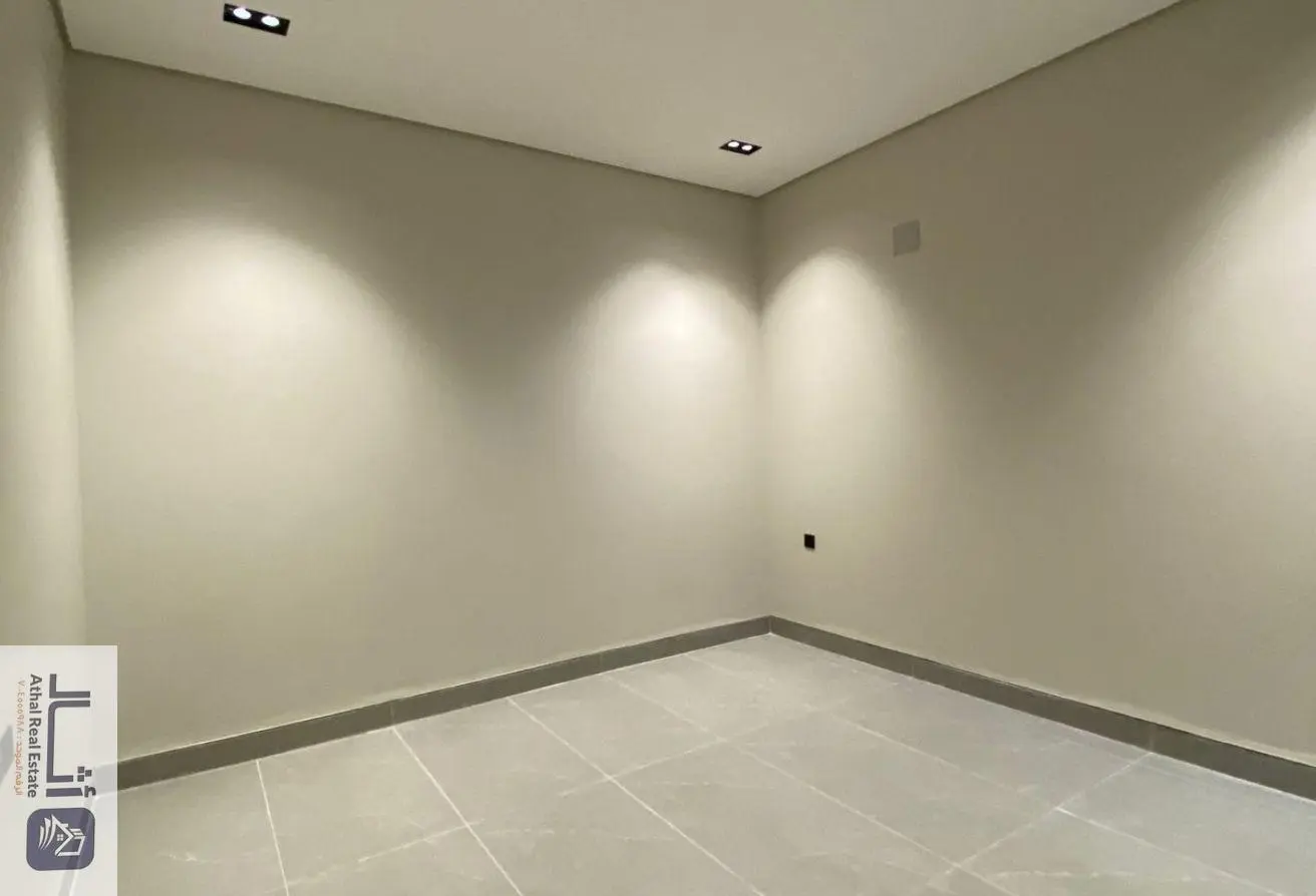 52305622 - Property Main Image