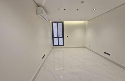 Apartment - 3 Bedrooms - 3 Bathrooms for rent in Ashuhada - Riyadh - Ar Riyadh