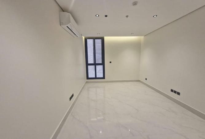 51421239 - Property Image 2