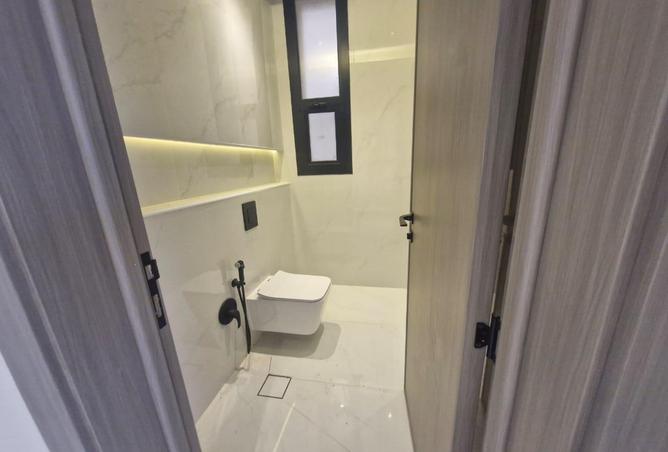 51421239 - Property Image 3