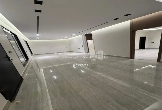 51860986 - Property Image 3
