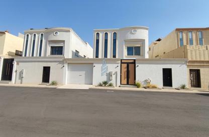 Villa - 4 Bedrooms - 7+ Bathrooms for rent in Ar Rafiah - Riyadh - Ar Riyadh