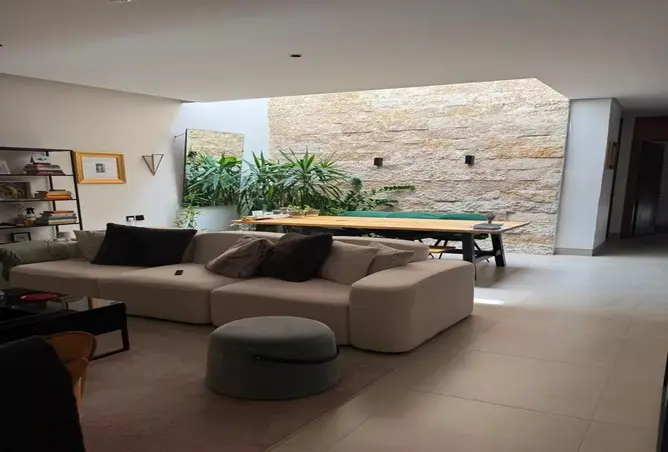 52305769 - Property Image 3