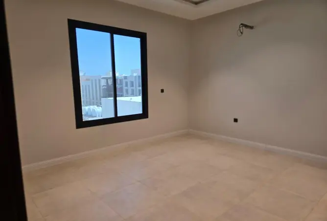 51693972 - صورة العقار 3