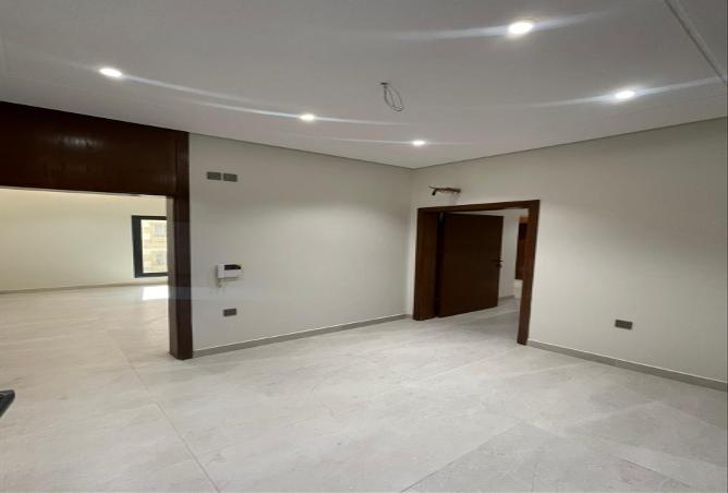 52013550 - Property Image 3