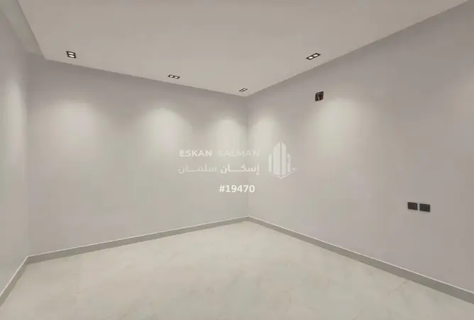 51262582 - Property Image 2