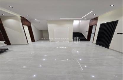 Villa - 7+ Bedrooms - 5 Bathrooms for sale in الواسط - At Taif - Makkah Al Mukarramah Villa - 7+ Bedrooms - 5 Bathrooms for sale in الواسط - At Taif - Makkah Al Mukarramah