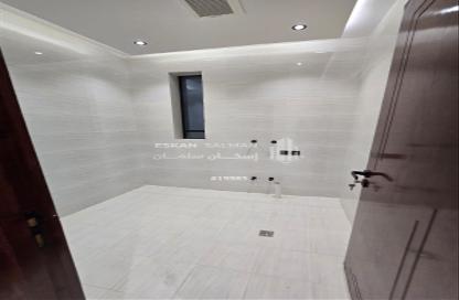 Villa - 7+ Bedrooms - 5 Bathrooms for sale in الواسط - At Taif - Makkah Al Mukarramah Villa - 7+ Bedrooms - 5 Bathrooms for sale in الواسط - At Taif - Makkah Al Mukarramah