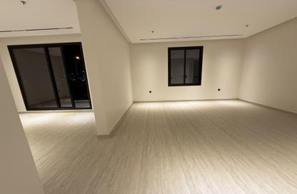 Apartment - 4 Bedrooms - 3 Bathrooms for sale in Al Munisiyah - Riyadh - Ar Riyadh