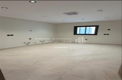 Apartment - 5 Bedrooms - 3 Bathrooms for sale in As Salam - Al Madinah Al Munawwarah - Al Madinah Al Munawwarah