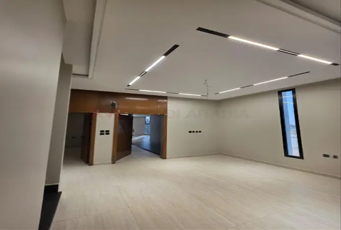 259374 - Property Image 2