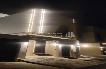 Full Floor - 6 Bedrooms - 3 Bathrooms for sale in Dirab - Riyadh - Ar Riyadh