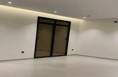 Apartment - 3 Bedrooms - 3 Bathrooms for rent in Al Qadisiyah - Riyadh - Ar Riyadh