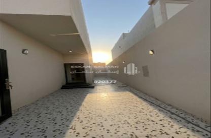 Villa - 7 - 6 for sale in Al Aqiq - Al Khubar - Eastern Villa - 7 - 6 for sale in Al Aqiq - Al Khubar - Eastern