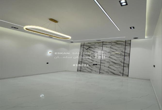 2PFn7EvUXUO - Property Main Image